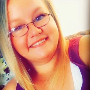 Meet your Posher, Kaitlin